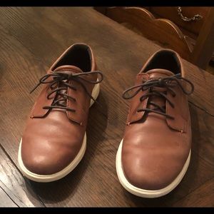 Men’s Cole Haan Troy Oxford Shoes.  Size 8.